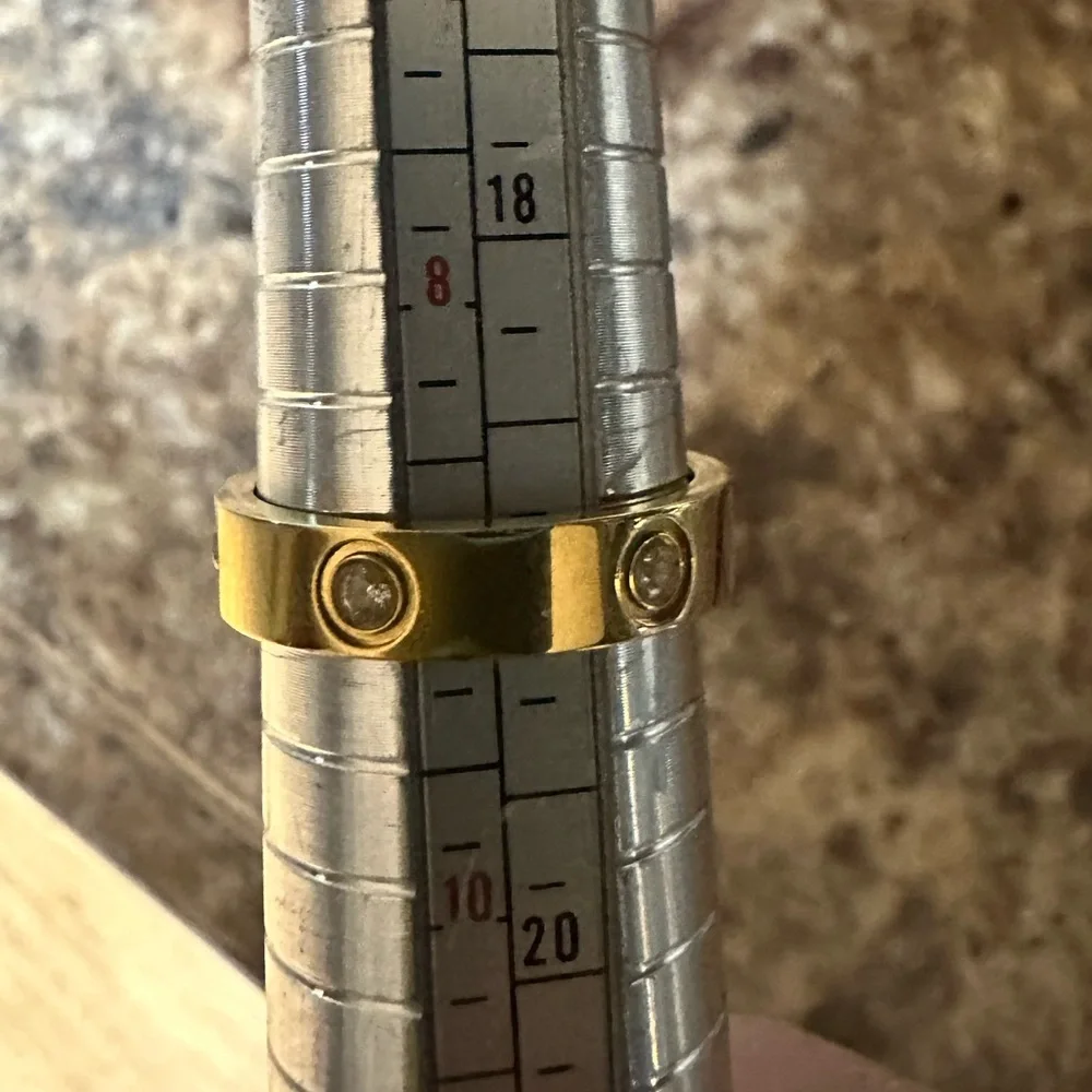 Design Homage Love Ring 18k Gold 6 round Diamonds Surgical steel